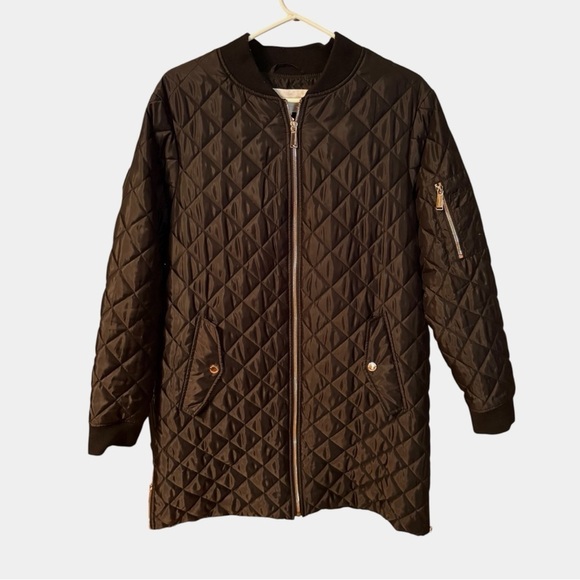 BCBGeneration Jackets & Blazers - BCBGeneration Black Quilted Jacket with Vibrant Orange Lining Size large